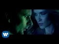 Muse premieres "Madness" music video