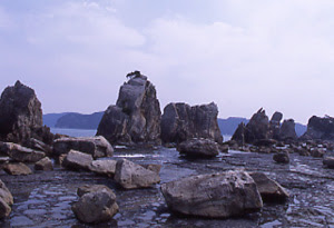 景勝 橋杭岩と橋杭海水浴場