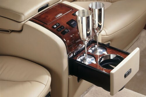 2012 Maybach 57 Sedan Cup Holder Detail