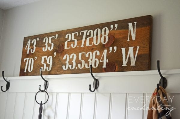 DIY Reclaimed Longitude/Latitude Sign| Finished Sign
