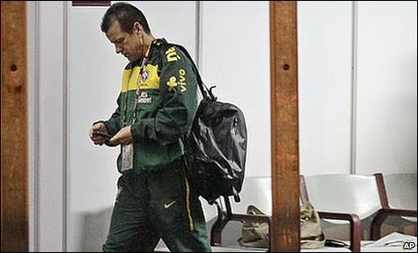 Dunga prepares to fly home from South Africa