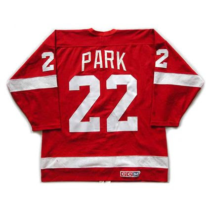 Detroit Red Wings 1984-85 jersey photo Detroit Red Wings 1984-85 B jersey.jpg