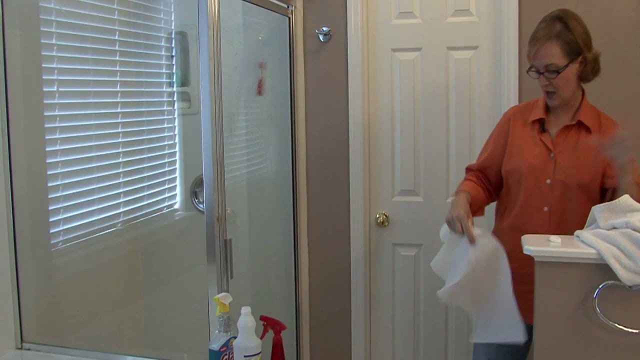 How to Clean Shower Glass Doors Properly