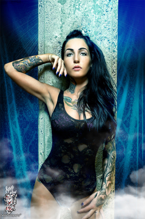 tattoed girl