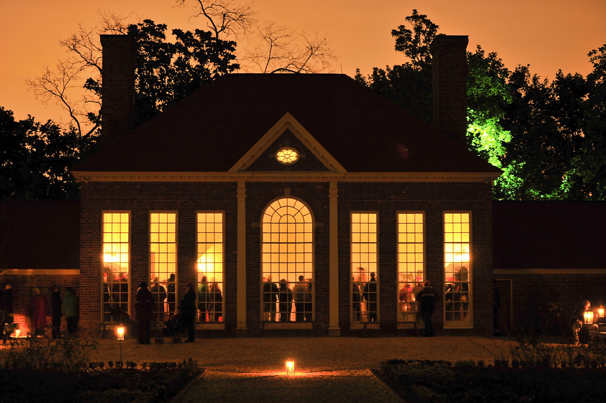 Christmas Illuminations at Mount Vernon · George ...