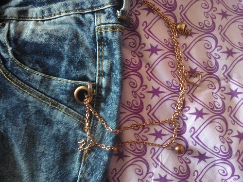 Chain Detail Bershka Jeans
