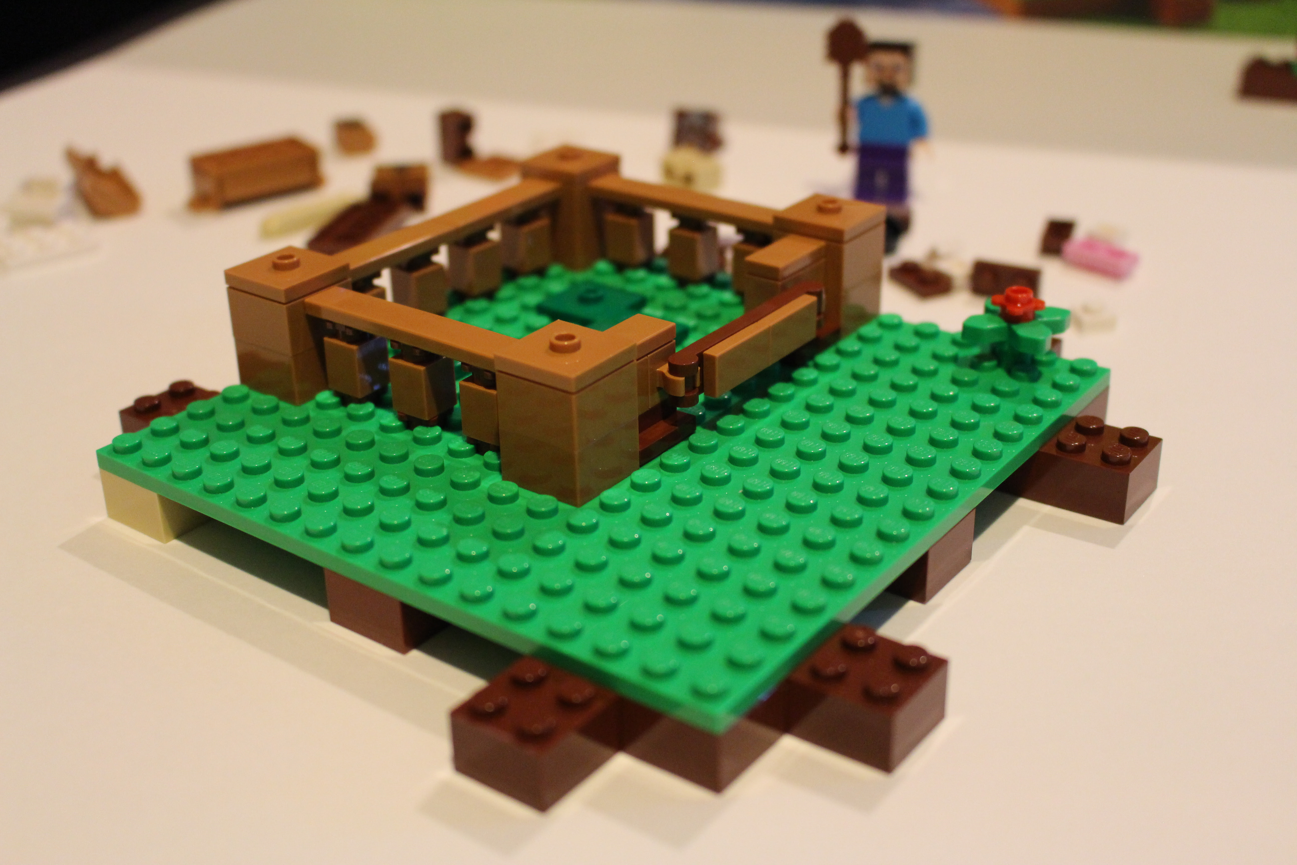 LEGO: Minecraft - The Farm  Clayburn's Blog