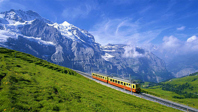 Switzerland ranked 7th richest nation