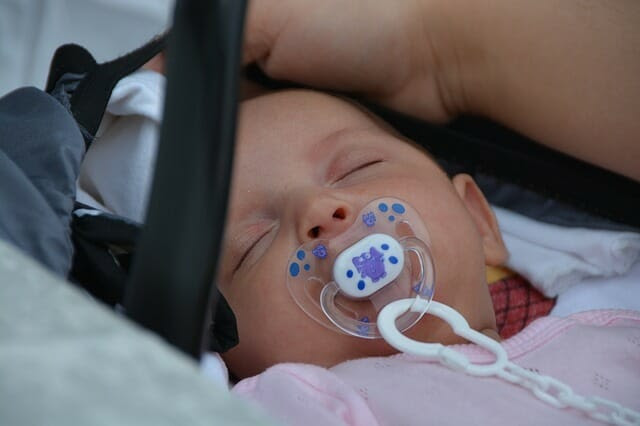 Bebe Refuse De Dormir Dans Son Lit Bebe Dodo
