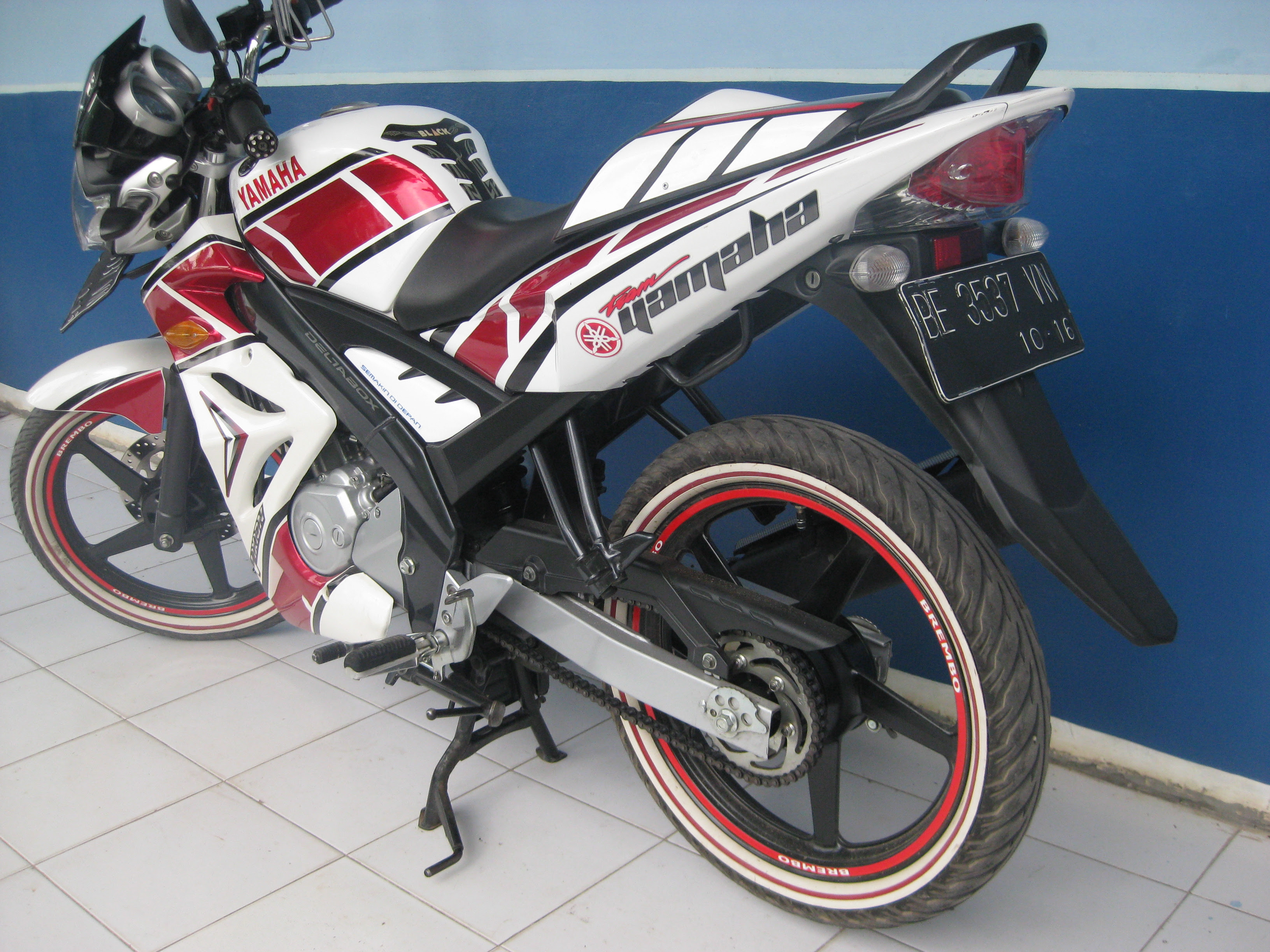 Modifikasi Motor Yamaha 2019 Modif Stiker Yamaha New Vixion Modifikasi Motor Yamaha 2019 Modif Stiker Yamaha New Vixion