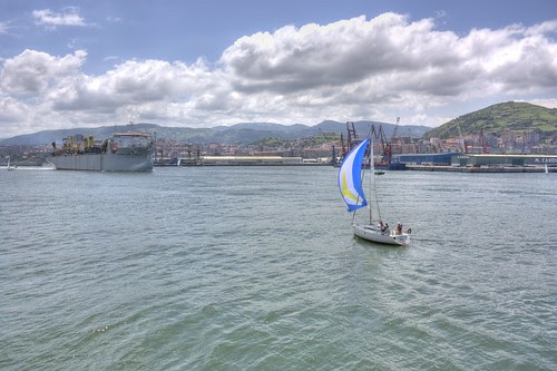 Frente a frente (HDR)
