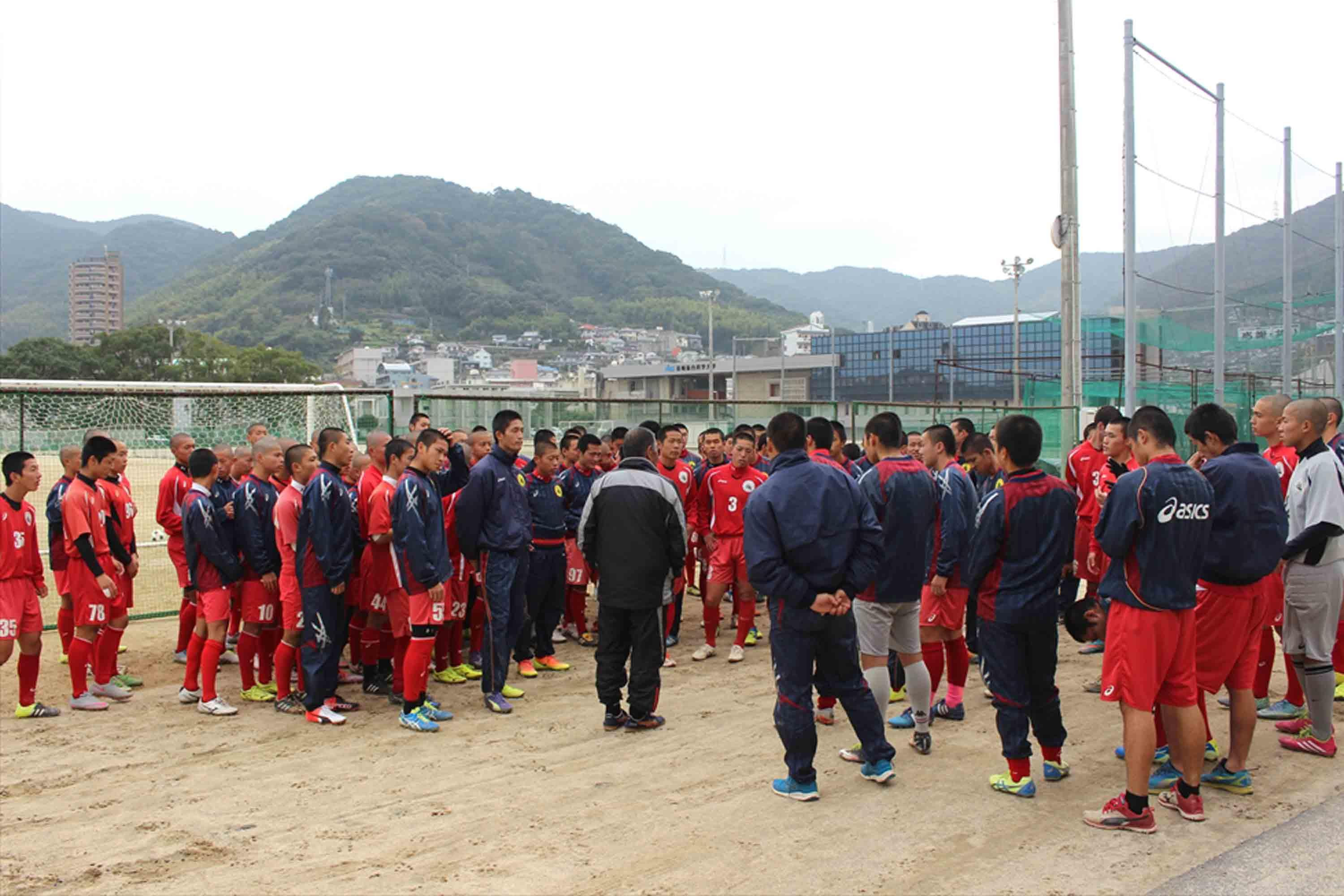 長崎総合科学大学附属高校サッカー部に聞いてみた なんでこの学校を選んだの ヤンサカ