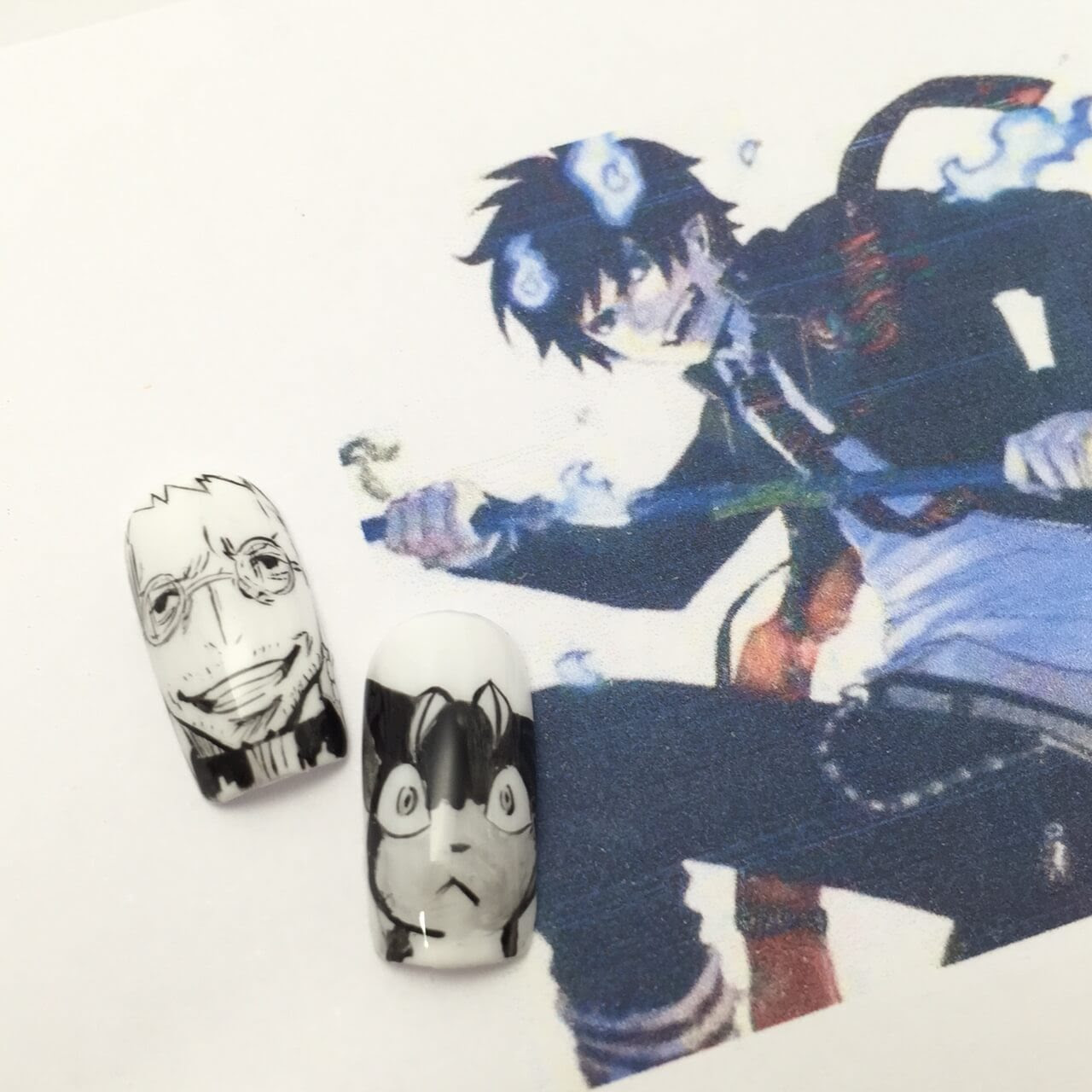 青の祓魔師ネイル 藤本獅郎とクロを作りました できるまで を紹介します Nailmoco