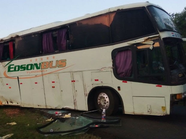 Turistas iriam fazer compras no Paraguai, segundo a polícia  (Foto: Divulgação/ PRF)