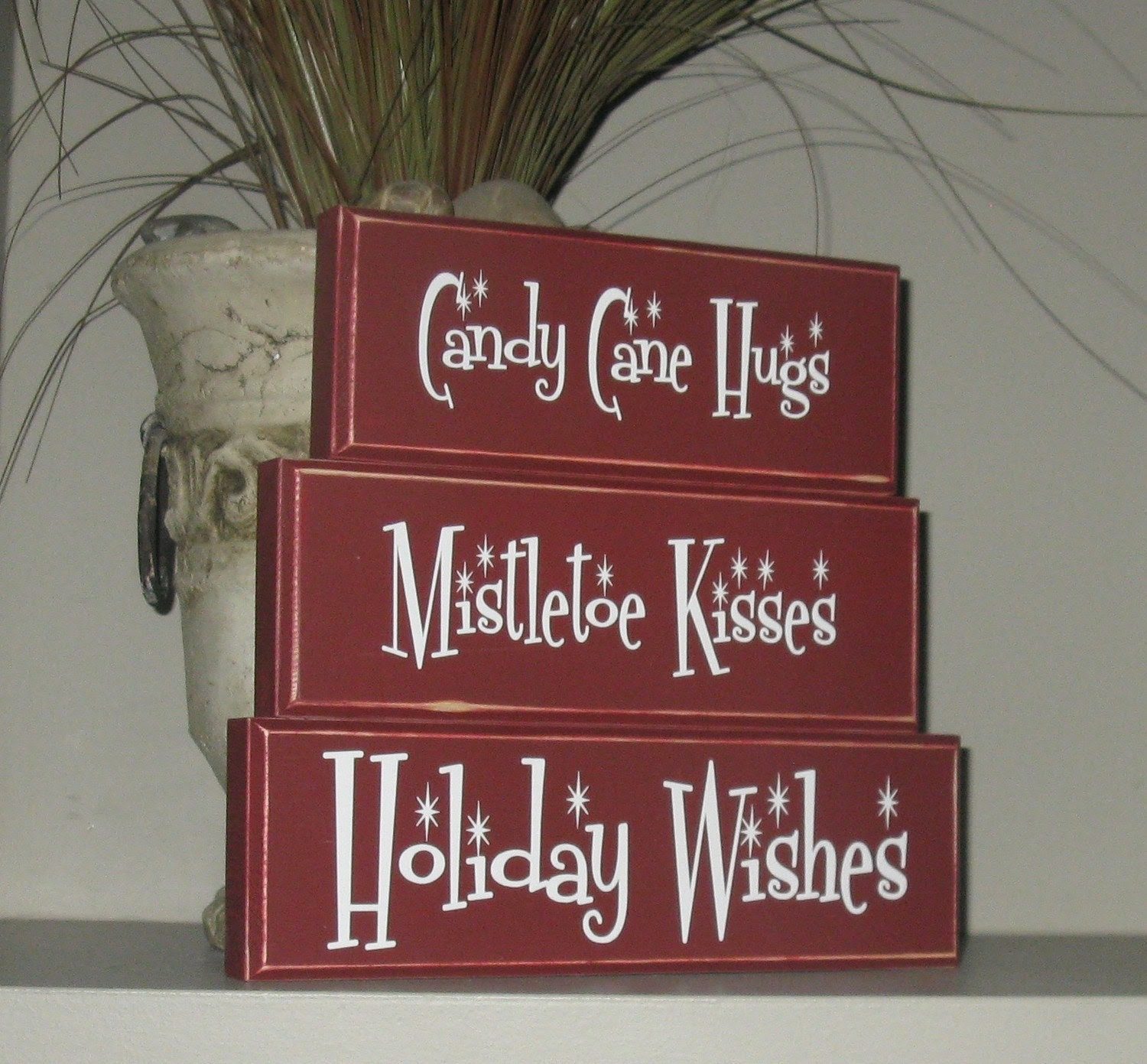 CANDY CANE hugs decorative wooden blocks