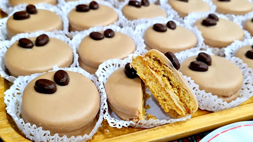 مطبخ ام وليد / حلوة الموكا ، وحد البنة 😋وحد التناغم 😍روعة .