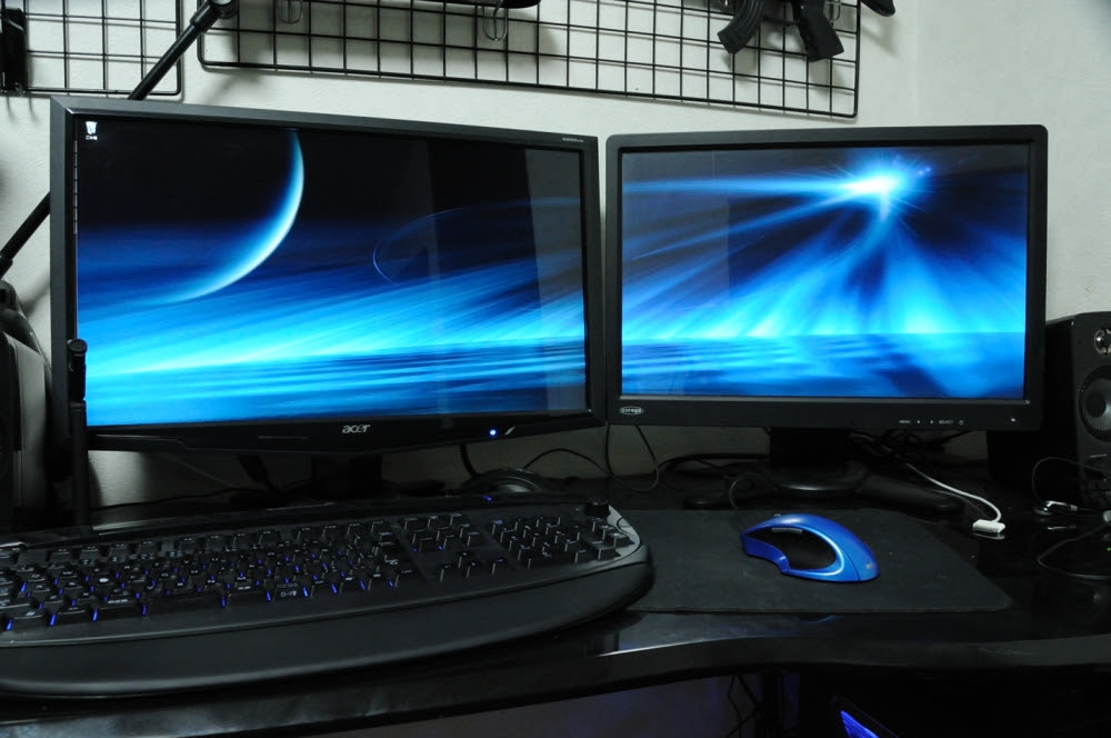 Multiwallpaperでデュアルディスプレイの壁紙設定 くまろぐ 保管庫