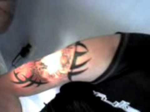 Tatuaje calaveras Granada. 01:58 Mins | Visto 10009 veces