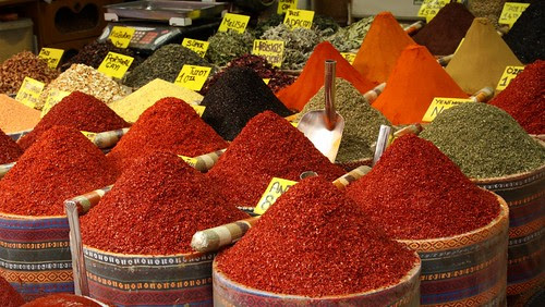 Spice Market, Istanbul, Turkey | 8 Free Activities To Enjoy Wherever You Travel - Window Shopping and Local Markets