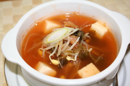 キムチクッ 김치국 のレシピ あさっりして朝から元気が出るキムチスープの作り方 韓国料理店に負けない韓国家庭料理レシピ 眞味