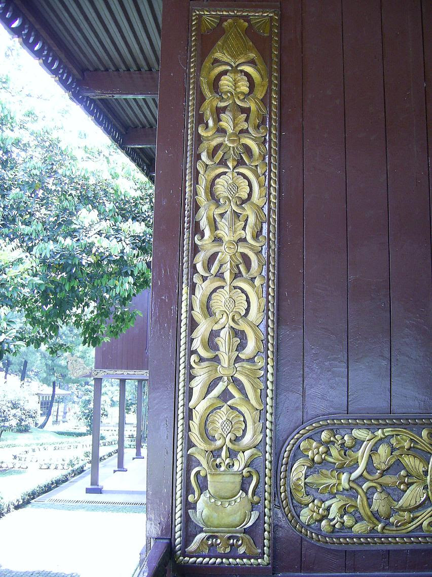 Berkas Motif Jambangan Ukiran Banjar JPG Wikipedia Berkas Motif Jambangan Ukiran Banjar JPG Wikipedia
