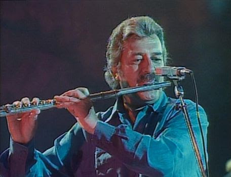 IMG RAY THOMAS, Moody Blues Flautist and Founder