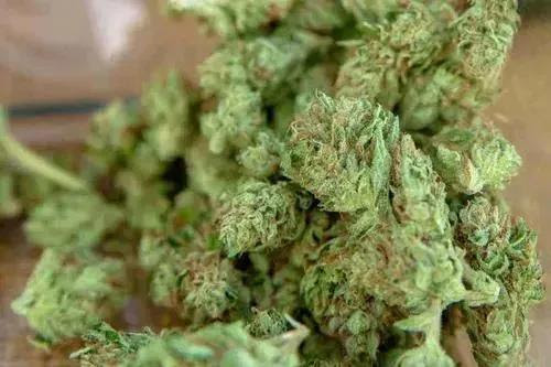 这样的 电子烟 千万不要抽 中国日报网