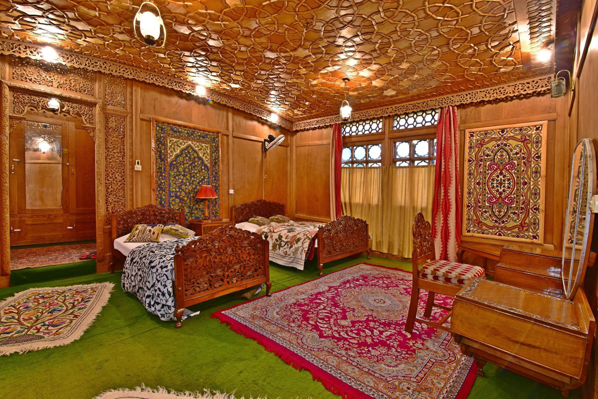 Inshallah Houseboats India