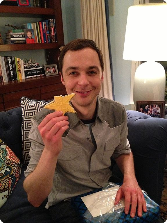 jim parsons bakeat350 star photo jimparsonstarrounded.jpg