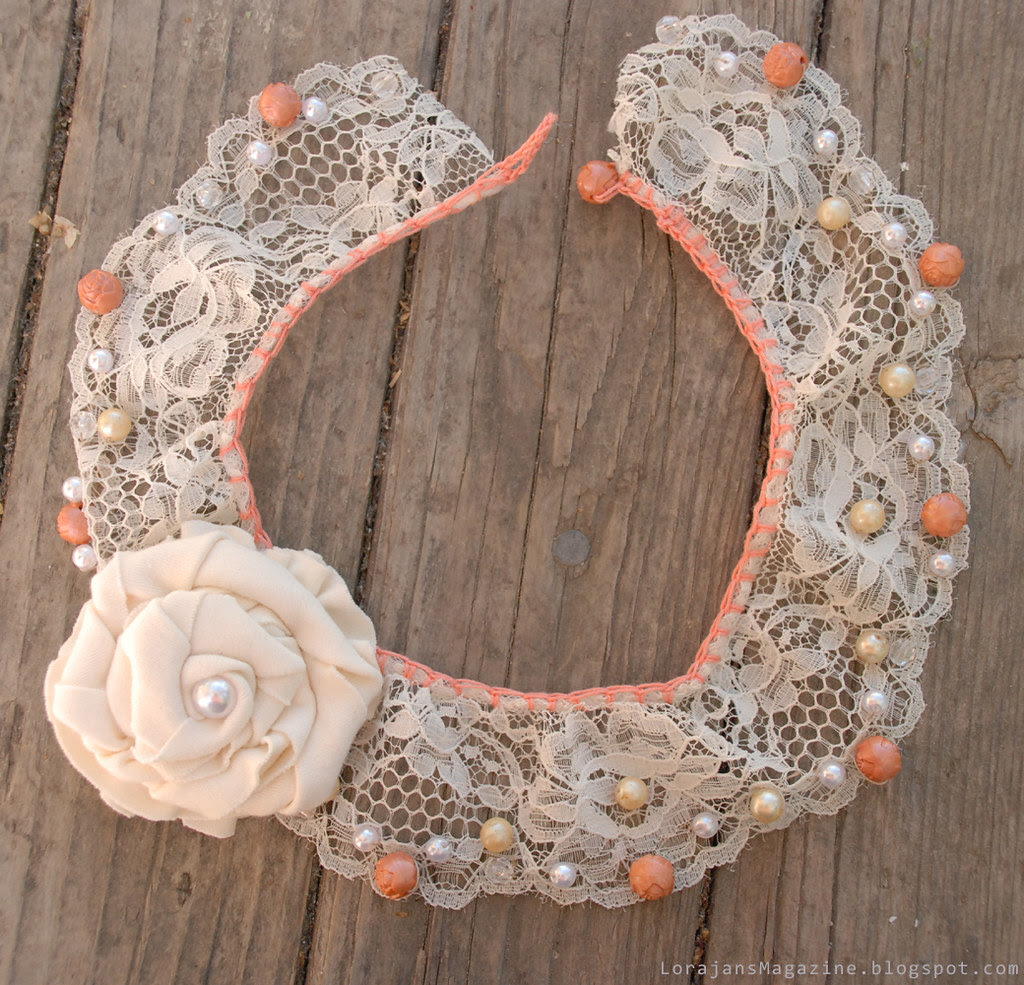 lace collar