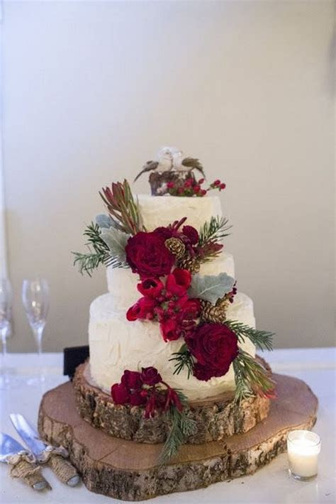 #223 horizontal earring display stand | nile corp. 18 Stunning Christmas Themed Winter Wedding Ideas