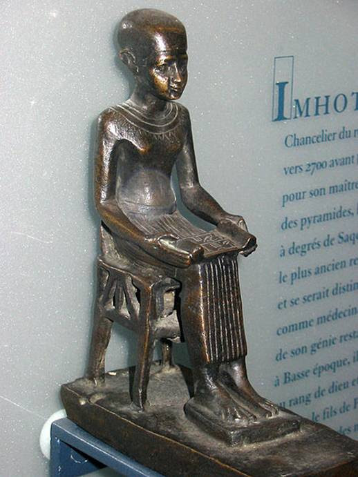 Ficheiro:Imhotep-Louvre.JPG