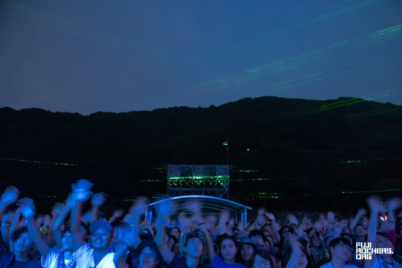 サカナクション Fujirock Express 18 フジロック会場から最新レポートをお届け