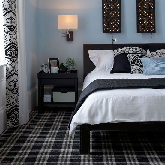 Scottish-style bedroom with patterned carpets | Hotel style 