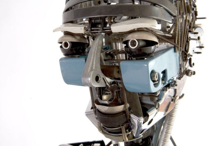 Amazing Sculptures Made Out of Typewriter Parts (34 pics)