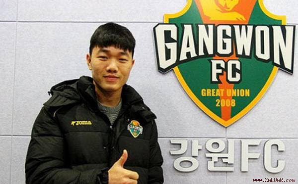 Những hình ảnh độc quyền về Xuân Trường tại CLB Gangwon