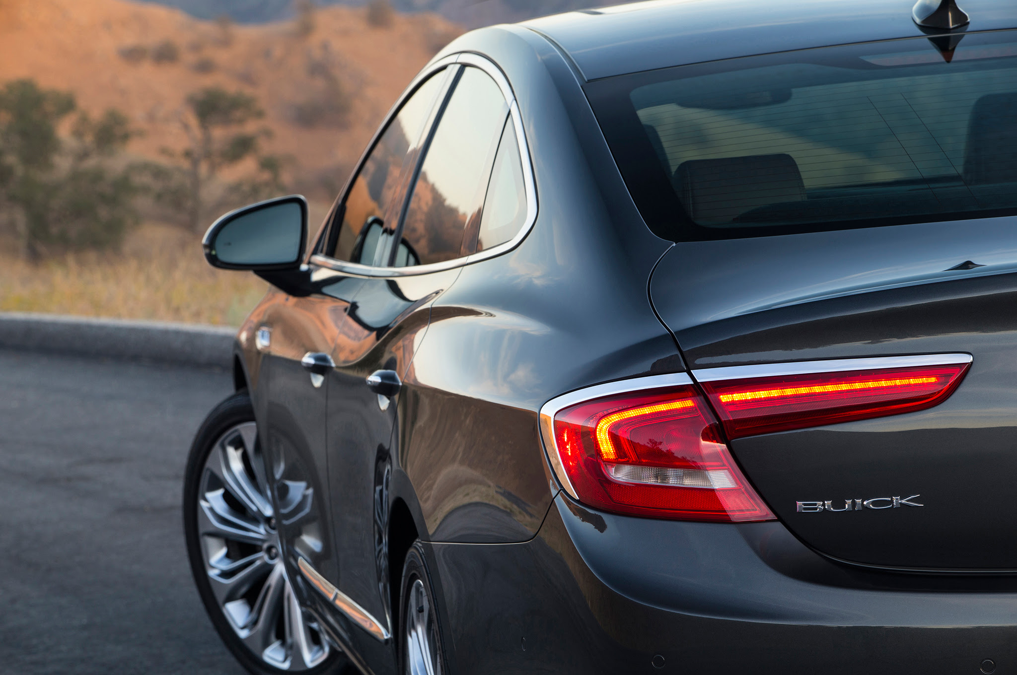 2017 Buick LaCrosse rear taillight