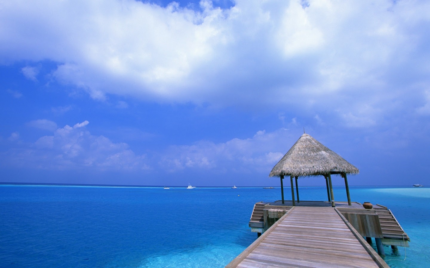 Blue Sky Beach Wallpapers | HD Wallpapers | ID #3748