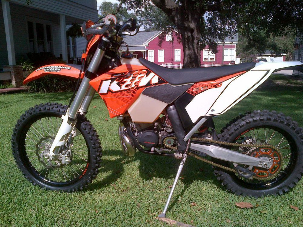 2011 KTM 200 XC-W Dirt Bike for sale on 2040-motos