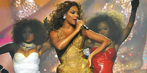 http://klimg.com/kapanlagi.com/p/beyonce-130313.jpg