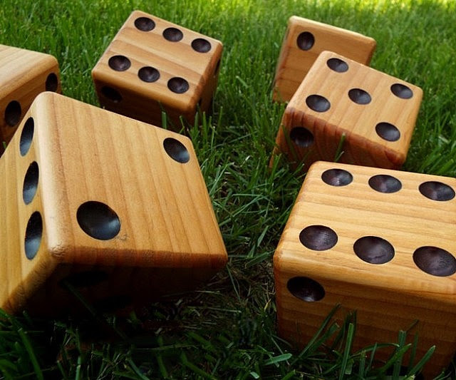 oversized-dice