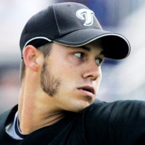 30 Photos Of Men With Sideburns