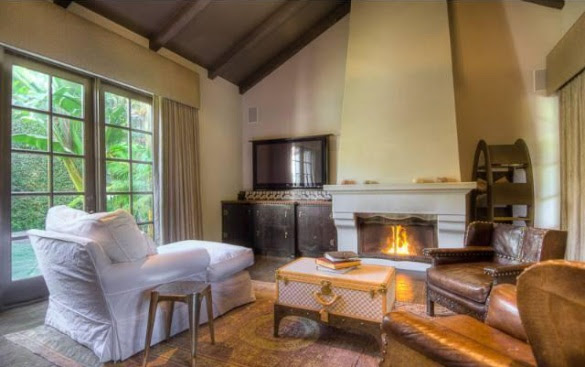 0913duff4 Hilary Duff Relists Toluca Lake Manse for $6.25 Million (PHOTOS)