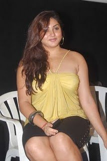 Namitha- Tamilposters.com
