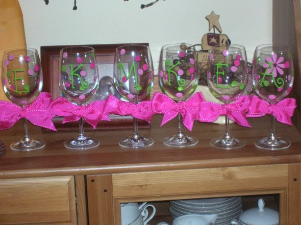 16 Useful DIY Ideas How To Decorate Wine Glass