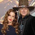 Priscilla Presley Tochter - Untitled | Король, Идеи для волос, Волосы : Ihr vater starb kurz nach ihrer geburt bei einem flugzeugabsturz.