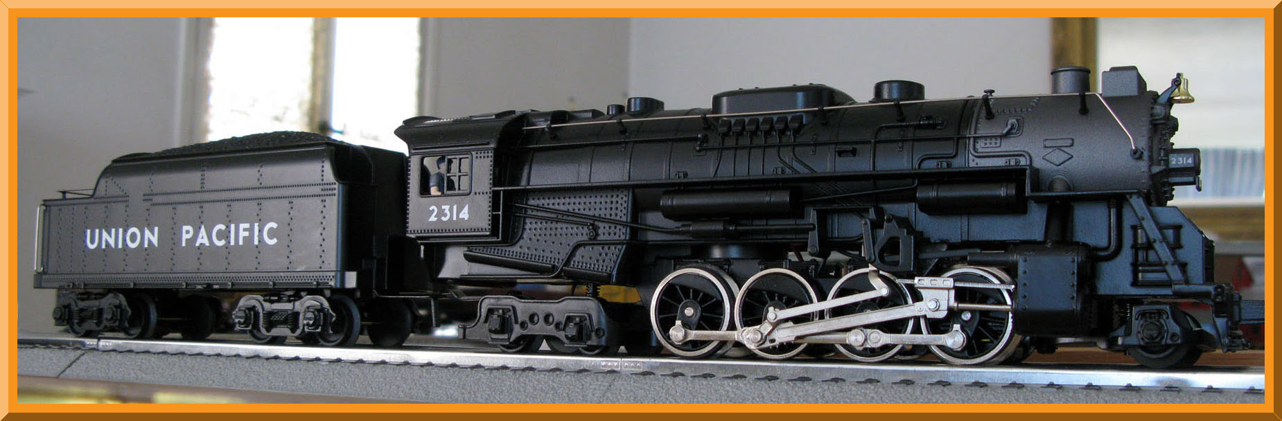  and digital sound coal tender for Lionel's Union Pacific Fast Freight