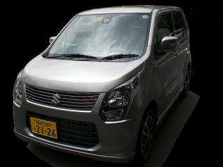 スズキワゴンr 周年記念車 Vs ダイハツムーヴカスタム X Limited Sa装備 性能比較