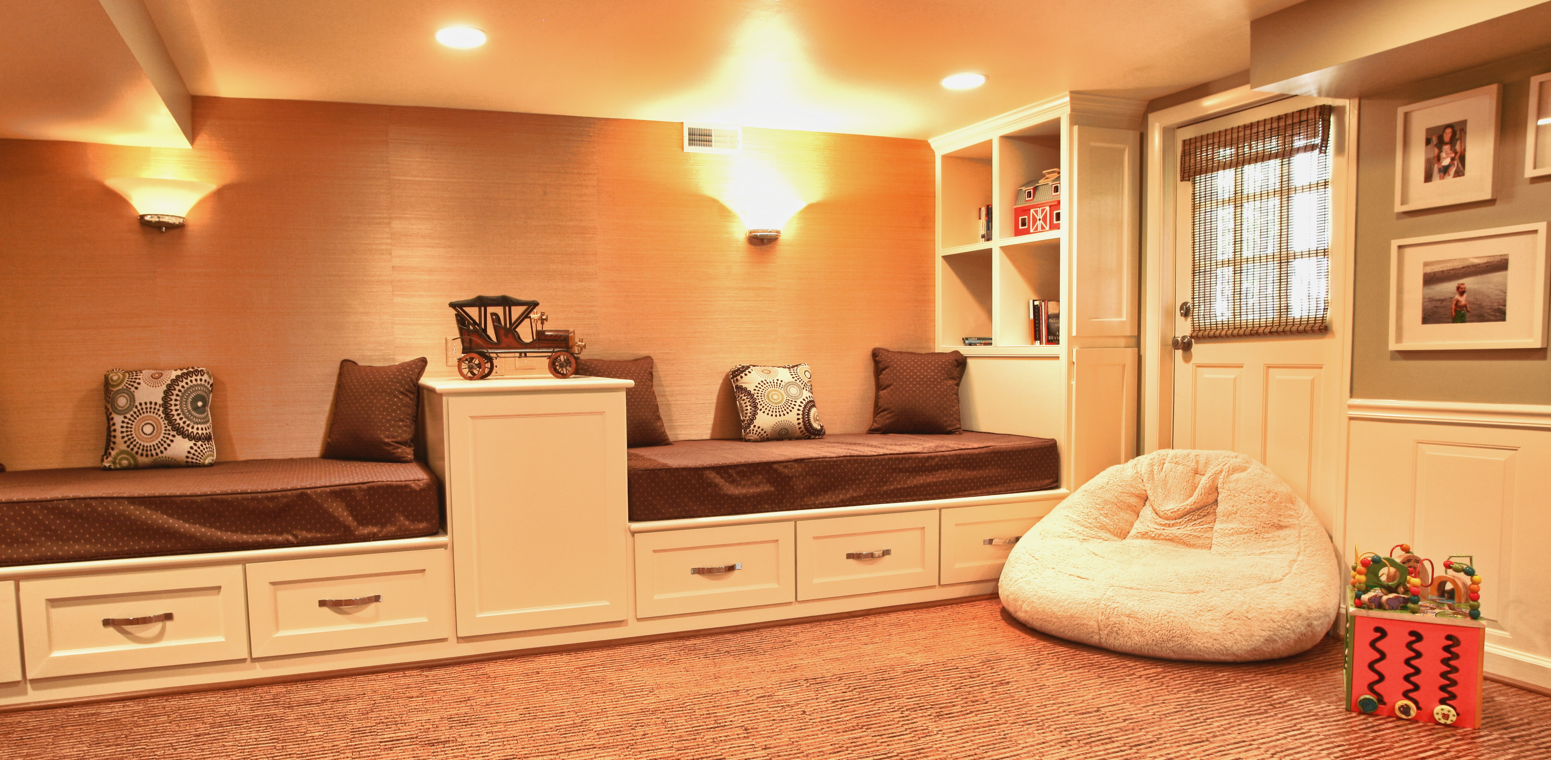 Eco-Friendly Children's Play Room Basement Redesign | Kreative ...