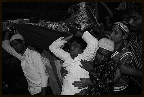 Possession at Sandal Time Mahim Dargah by firoze shakir photographerno1